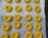Foto langkah ke 6 dari resep Thumbprint Suka Suka.