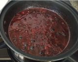 Foto del paso 2 de la receta Salsa de frutos rojos para carne
