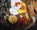 Foto langkah ke 3 dari resep Telur penyet sambal limau.