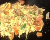 A picture of step 5 of Piyazi omelette💕پیازی آملیٹ💕.