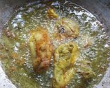 Foto langkah ke 5 dari resep Ayam Goreng.