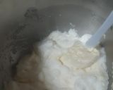 Foto del paso 4 de la receta: Bizcocho de Vainilla húmedo y esponjoso