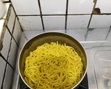 Foto langkah ke 1 dari resep Mie Goreng Bumbu Kacang.