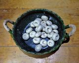 Foto del paso 2 de la receta: Frijoles con hierba de conejo 🌿 y chollitos, estilo Ejuteca 🍲