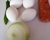 Foto del paso 1 de la receta: Huevos con longaniza