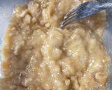 Foto langkah ke 2 dari resep Bolu Pisang Mekar (tanpa mixer).