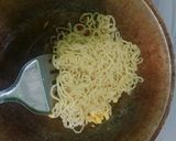 Foto langkah ke 4 dari resep Mie Goreng Nyemek.