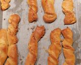 Φωτογραφία βήματος 8 της συνταγής Στριφτά τυροπιτάκια