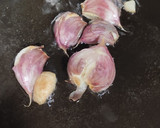 Foto del paso 1 de la receta: Pollo al ajillo