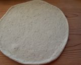 Tonhalas es szalámis pizza recept fázis 5 fotója
