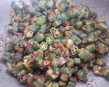 भिंडी की सब्जी (bhindi ki sabzi recipe in Hindi) रेसिपी चरण 3 फोटो