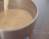Christmas Strawberry and White Chocolate Mousse CakeRecipe video recipe step 14 photo
