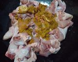 Foto langkah ke 2 dari resep Roasted Sesame Fried Chicken.