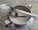 Foto del paso 1 de la receta: Flan de huevo en olla a presión