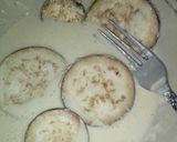Foto langkah ke 2 dari resep Terong goreng tepung.