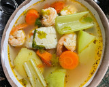 Foto del paso 2 de la receta: Caldo de filete de mojarra