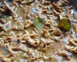Foto langkah ke 4 dari resep Tumis Usus Kemangi Pedas.