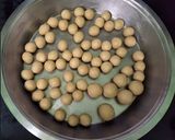 A picture of step 3 of Khoya Jamun.