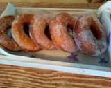 Foto del passaggio 4 della ricetta Ciambelle fritte 🍩🍩🍩