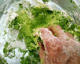 A picture of step 3 of Spinach paneer paratha.