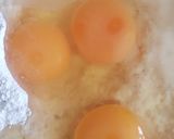 A picture of step 2 of Individual clafoutis torta.
