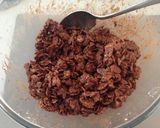 A picture of step 3 of Chocolate crunch biscuits.