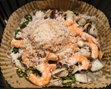 Foto del paso 6 de la receta: Salteado de arroz y langostinos