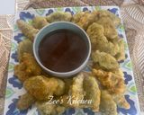 A picture of step 7 of Lenger with tamarind sauce and garlic.