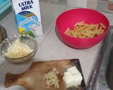 Foto langkah ke 1 dari resep Mac and cheese.
