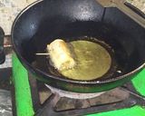 A picture of step 11 of Roll samosa.