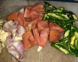 Foto langkah ke 2 dari resep Udang Pedas Bumbu Kuning.