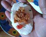 Foto langkah ke 4 dari resep Combro Daun Kucai.