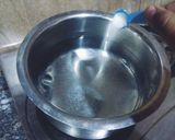 A picture of step 1 of Veg Chowmein.