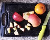 Foto langkah ke 1 dari resep Salad Buah 🍊🍎🥝🍓🍐.