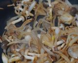 菇菇起司牛肉堡的食譜步驟2照片