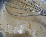 Foto langkah ke 3 dari resep Bolu pisang keju susu kukus tanpa mixer.