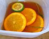 A picture of step 9 of Orange Mint Iced Tea.