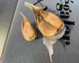 Une image de l'étape 2 de Nouilles aux crevettes et champignons au gingembre et curry.