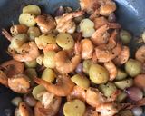 Foto langkah ke 2 dari resep Blackpepper Butter Shrimp.