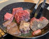 Foto del paso 1 de la receta Rabo de toro a la cerveza