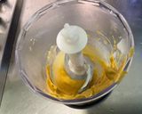 Une image de l'étape 4 de Sauce salade fruitée à la tomate, persil, miel et vinaigre balsamique.