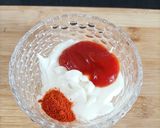 A picture of step 2 of Thousands Island sauce(homemade) with bread Toast.
