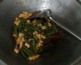 Foto langkah ke 3 dari resep Tumis kacang panjang praktis.