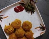 A picture of step 4 of Suji Maggi Kay Appe.