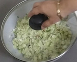 A picture of step 4 of Cucumber Poha.