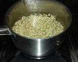 A picture of step 1 of American crispy corn chat.