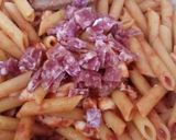 A picture of step 3 of Pasta sorrentina con salame sorrentina pasta with salame.