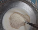 A picture of step 3 of Mixed flour Uttapam.