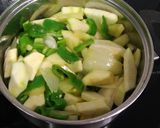 Foto del paso 2 de la receta Pisto con huevo frito