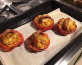 Une image de l'étape 10 de Petits paniers de poivrons farcis aux navets jaunes tomates parmesan et saucisses américaines.